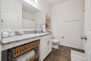  Photo 23