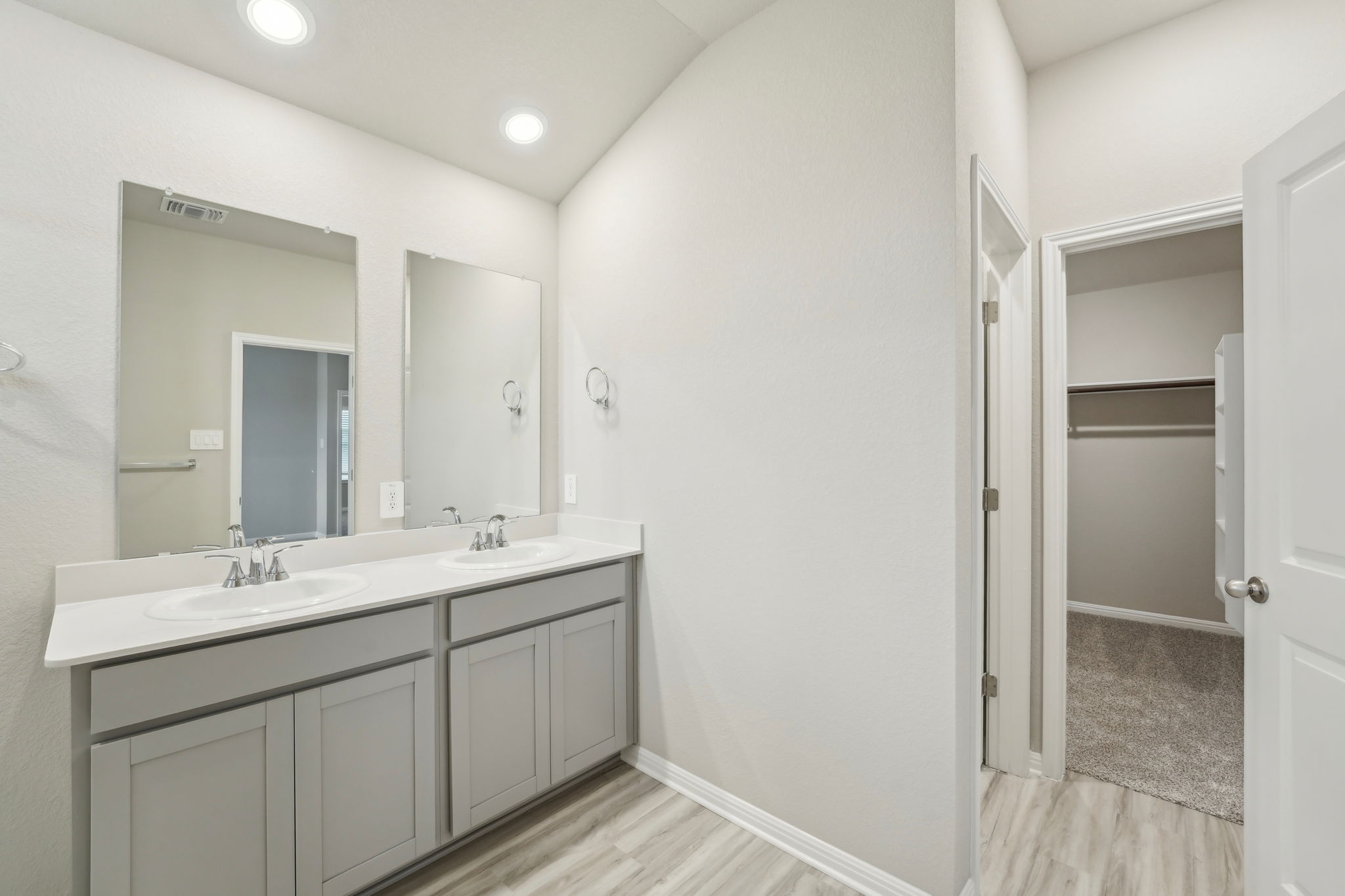 Austin - Eastern Wells - 281 Boatright Blvd Jarrell TX 76537 - 025