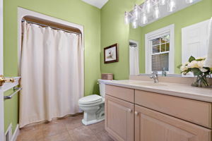  Photo 27