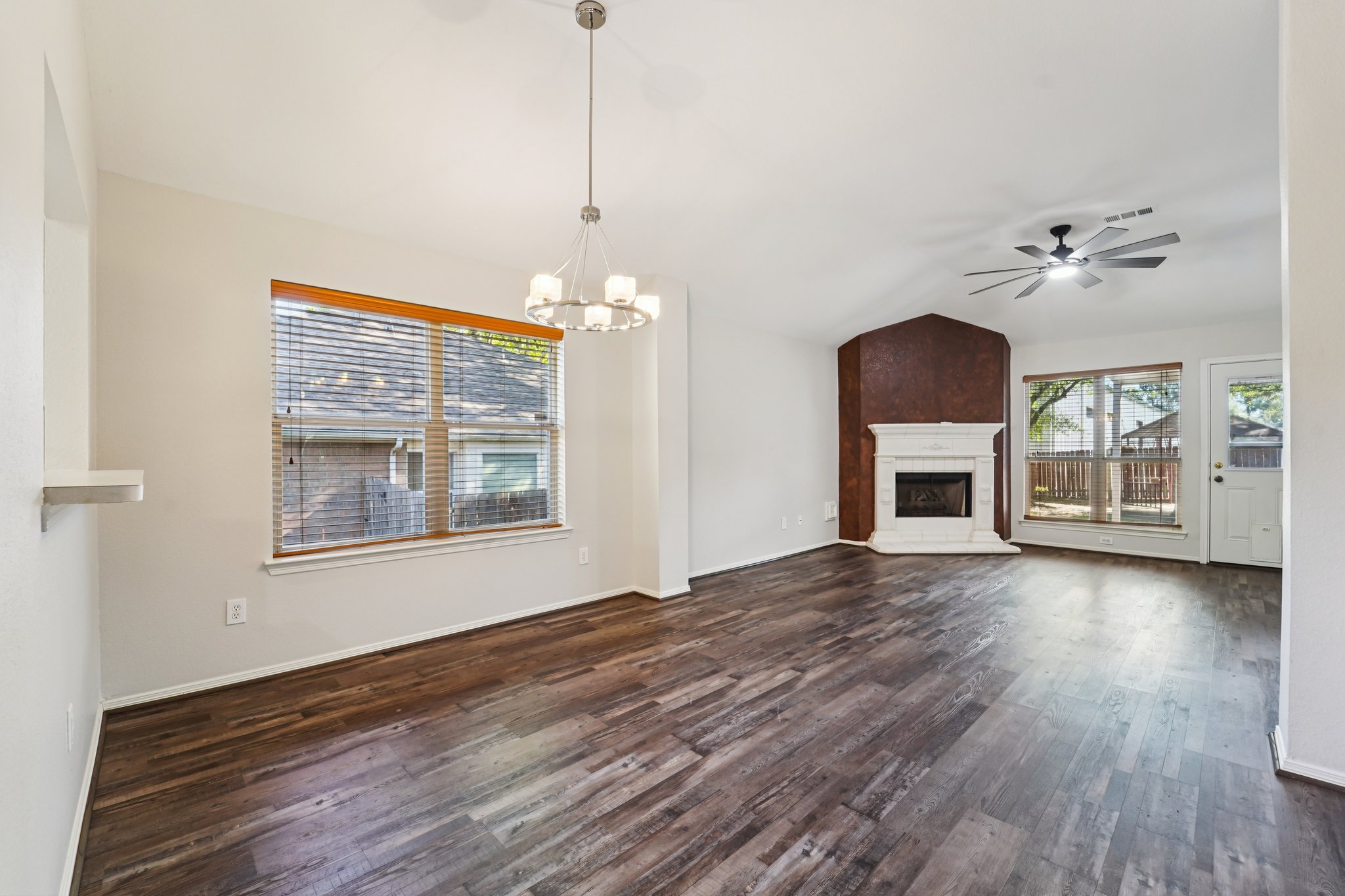 Mesa View-S1903-003.jpg