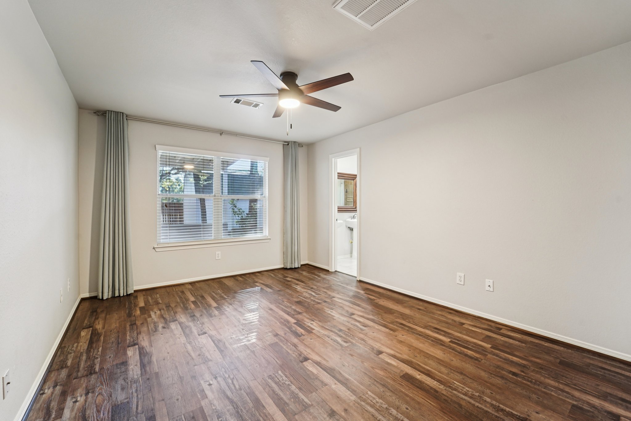 Mesa View-S1903-012.jpg