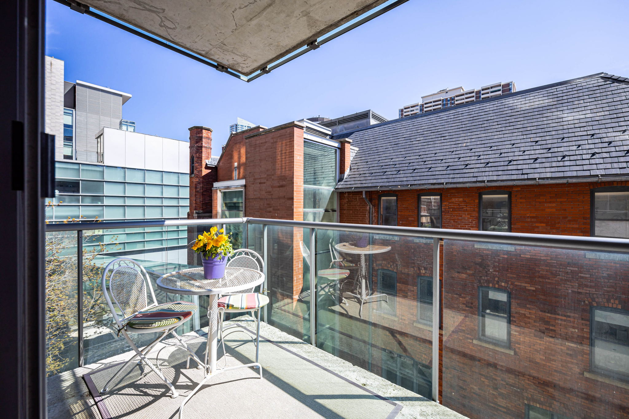 Toronto property showcase — delivered property photograph 22