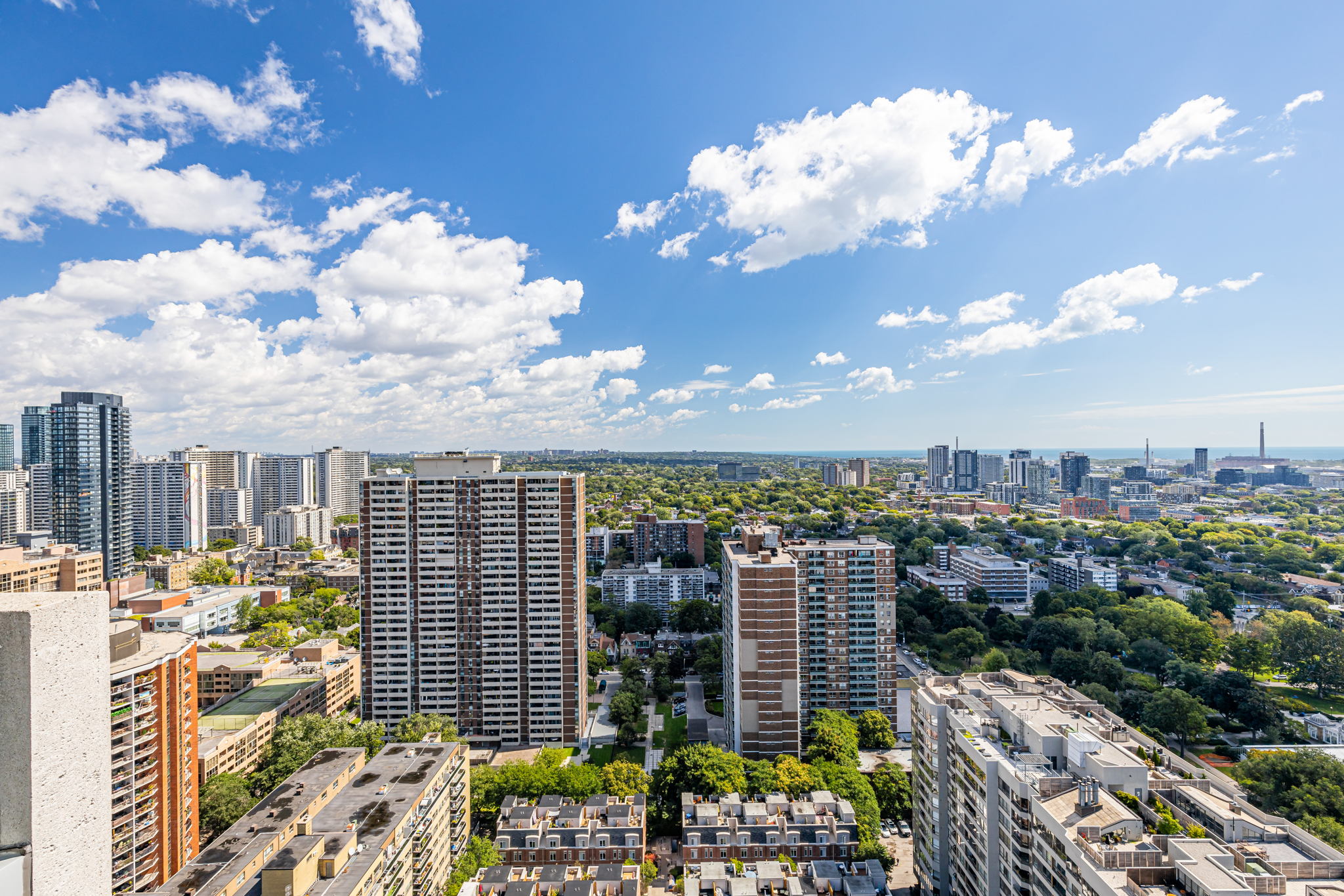 Toronto property showcase — delivered property photograph 69