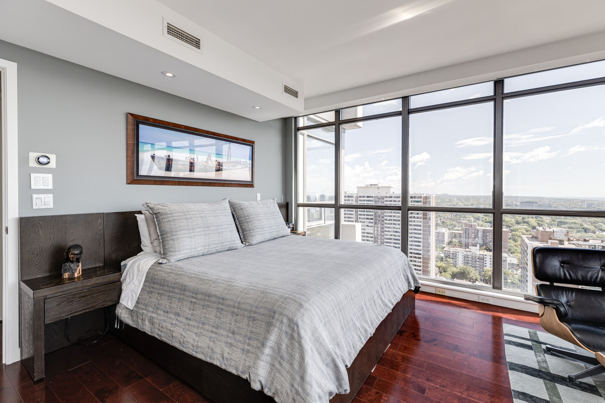 Toronto property showcase — delivered property photograph 41