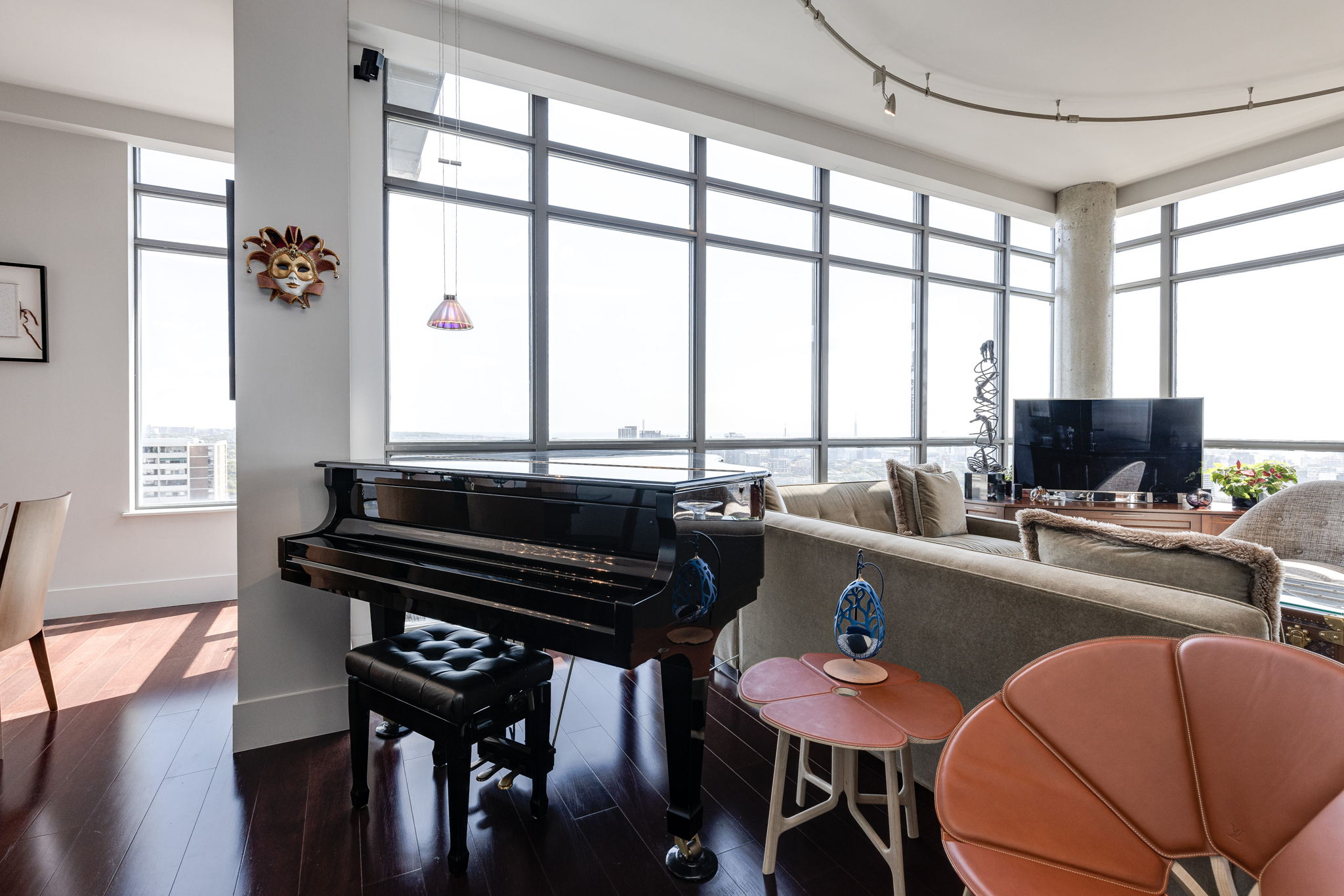 Toronto property showcase — delivered property photograph 22