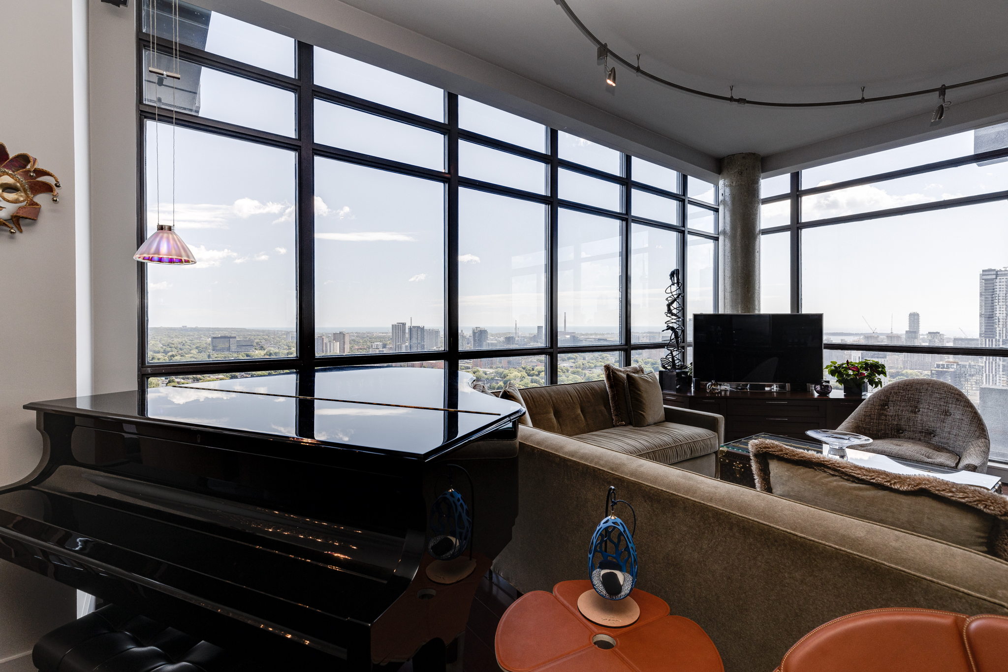 Toronto property showcase — delivered property photograph 27