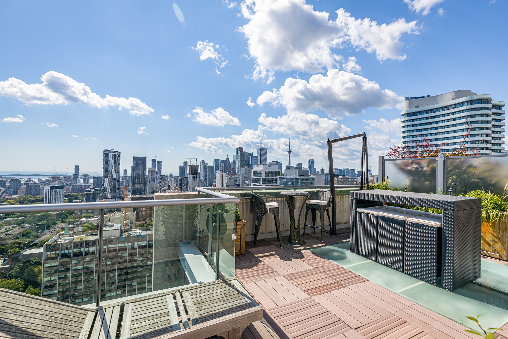 Toronto property showcase — delivered property photograph 60