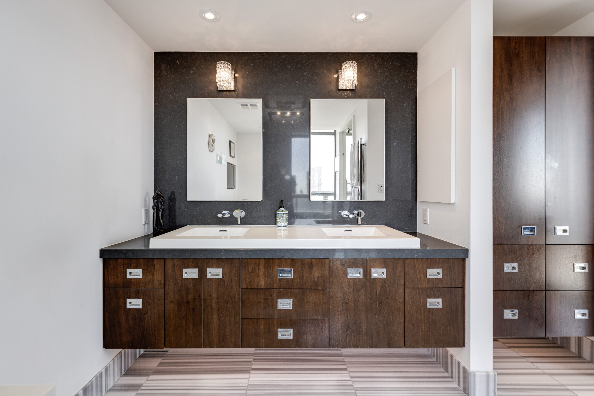 Toronto property showcase — delivered property photograph 45
