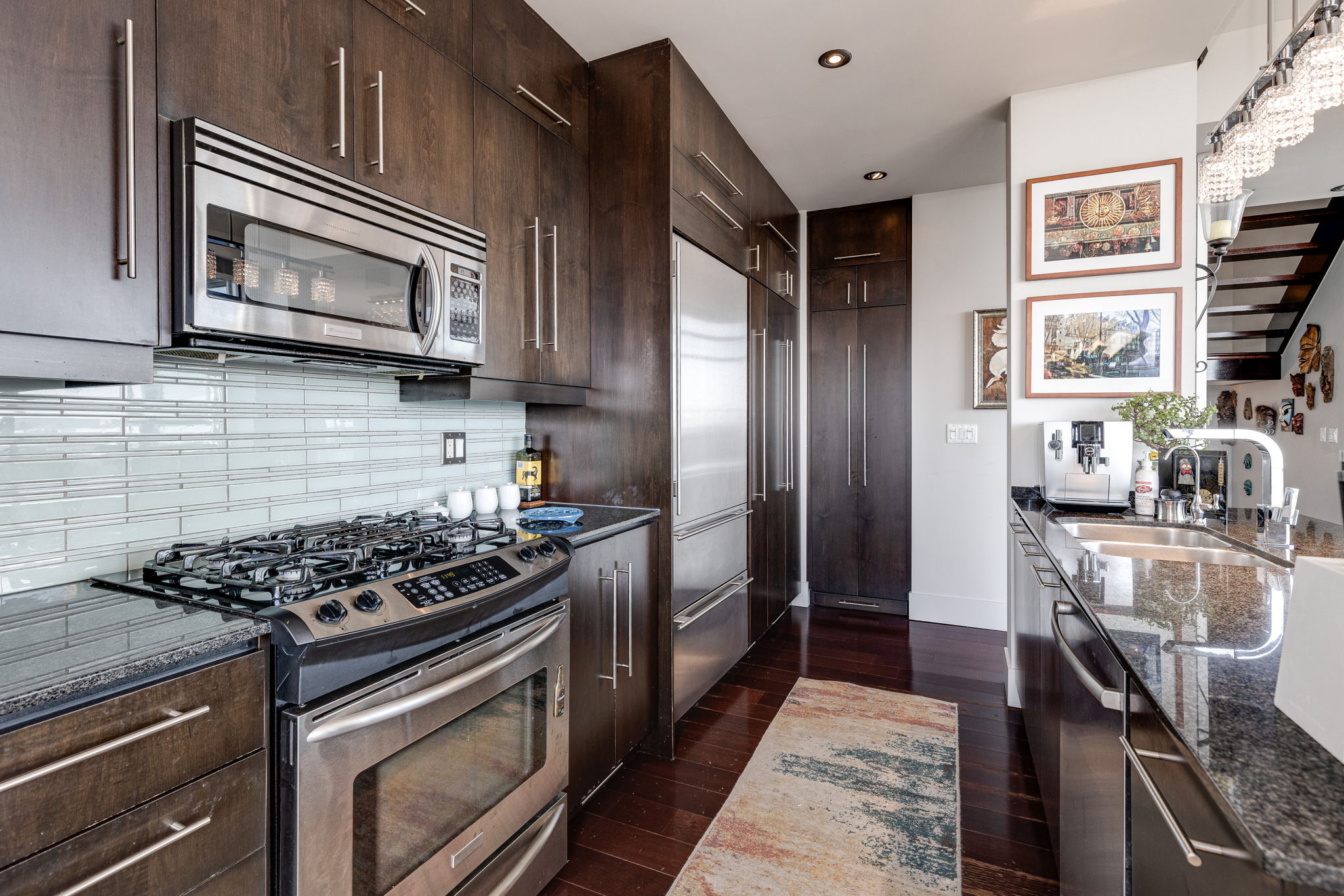 Toronto property showcase — delivered property photograph 19