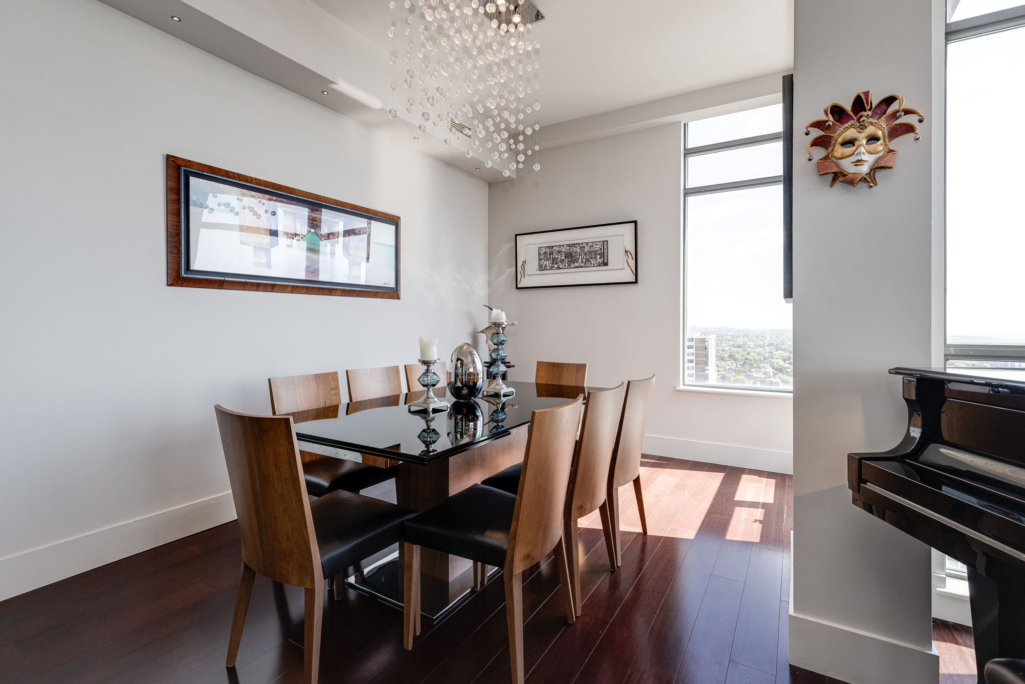 Toronto property showcase — delivered property photograph 23