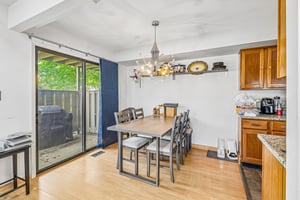 Whitewood Dr-S0705-011.jpg