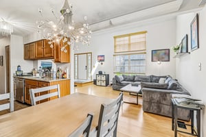 Whitewood Dr-S0705-012.jpg