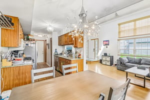 Whitewood Dr-S0705-013.jpg
