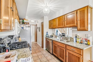 Whitewood Dr-S0705-015.jpg
