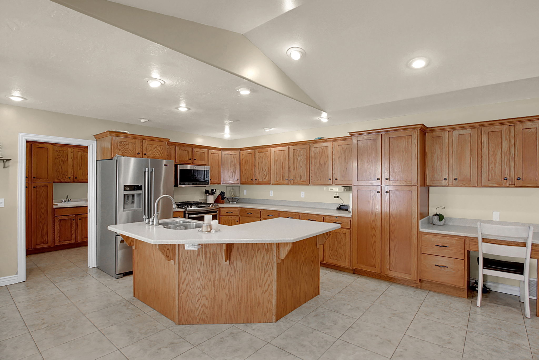  2810 1375 E St, Ogden, UT 84414, US Photo 5
