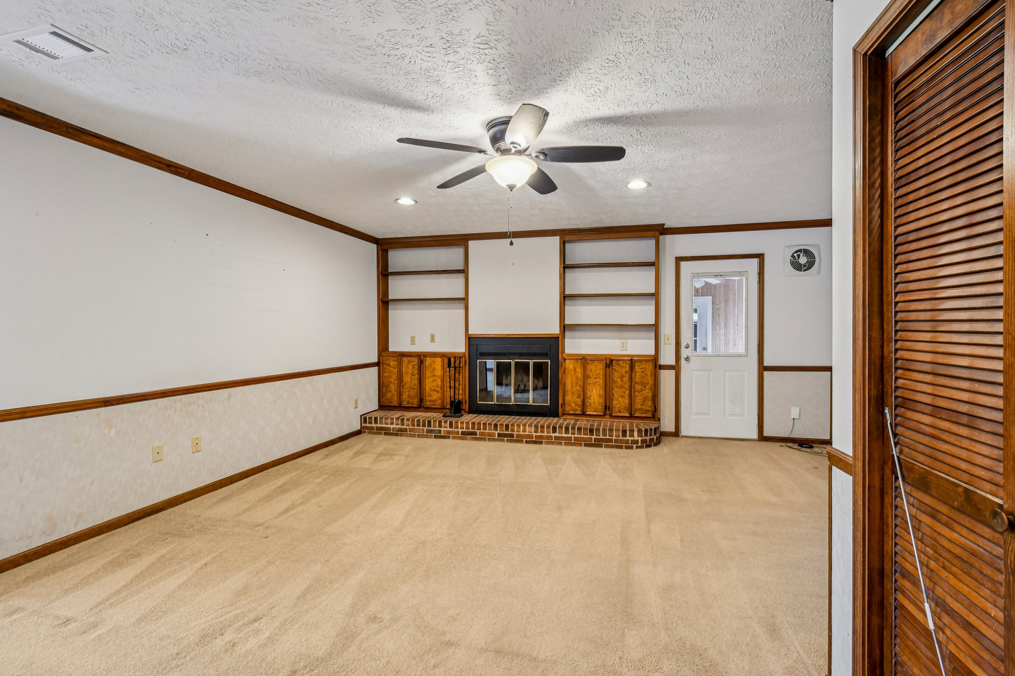 Mandarin Meadows Dr-S0204-008.jpg