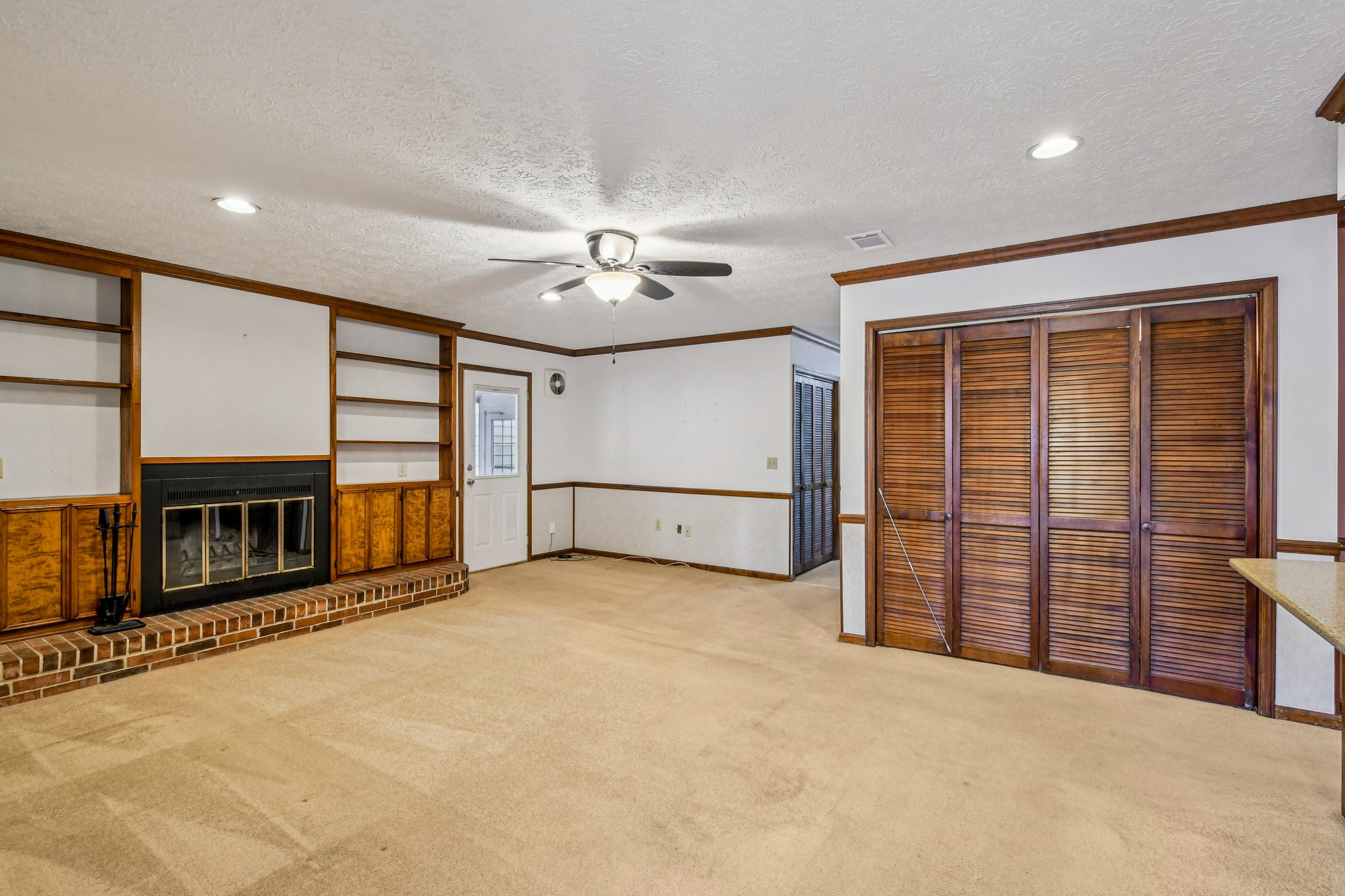 Mandarin Meadows Dr-S0204-011.jpg