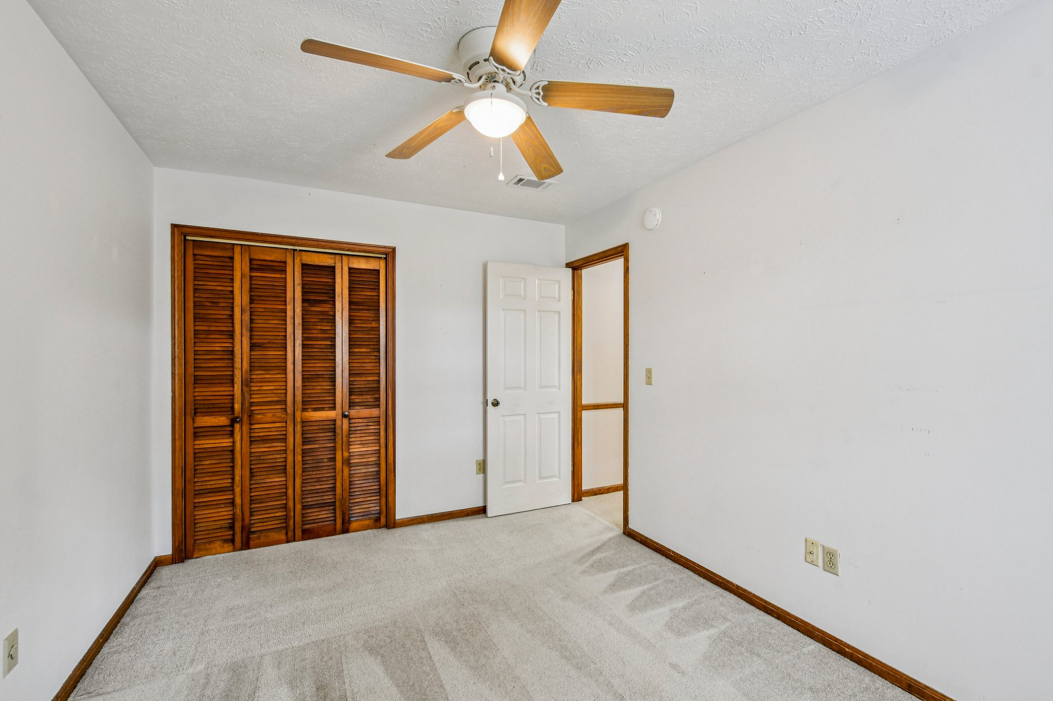 Mandarin Meadows Dr-S0204-047.jpg