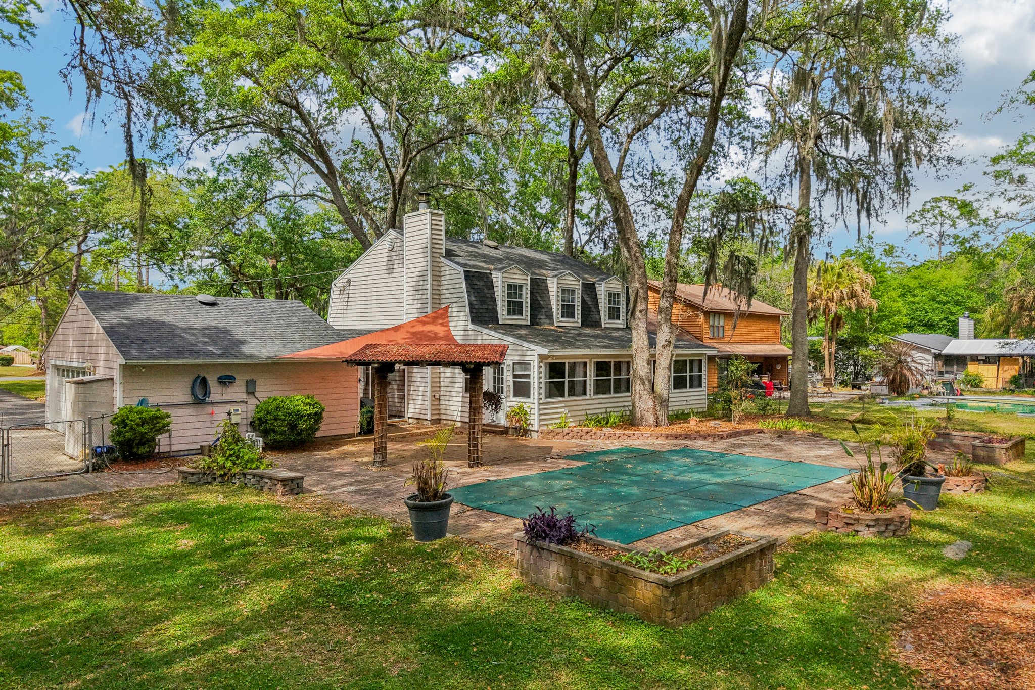 Mandarin Meadows Dr-S0204-066.jpg