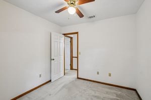 Mandarin Meadows Dr-S0204-045.jpg