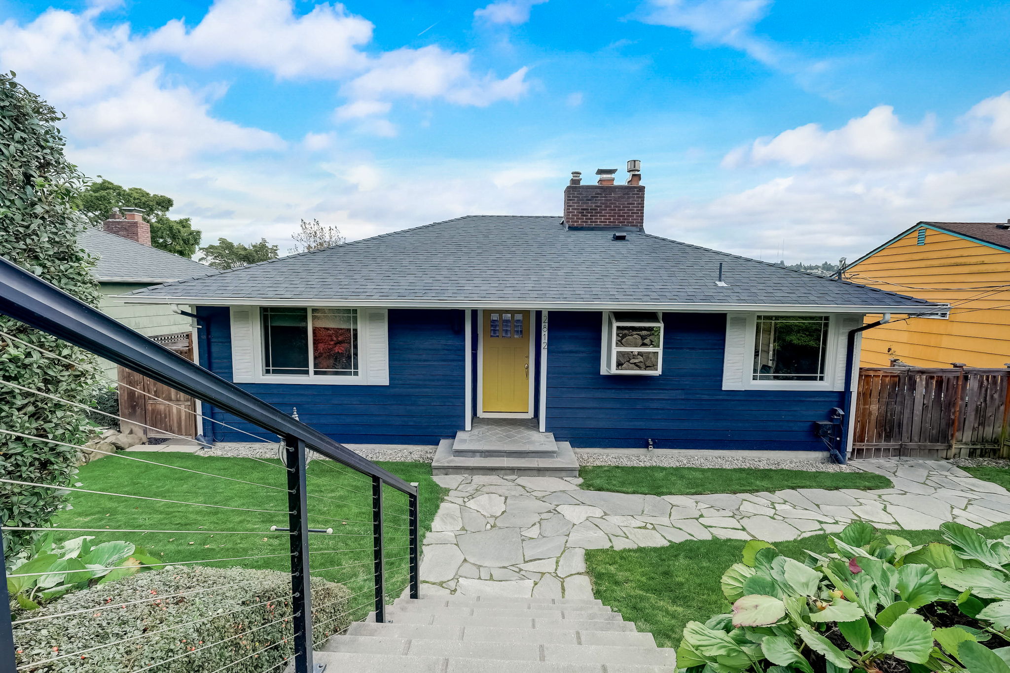 23rd Ave W-055