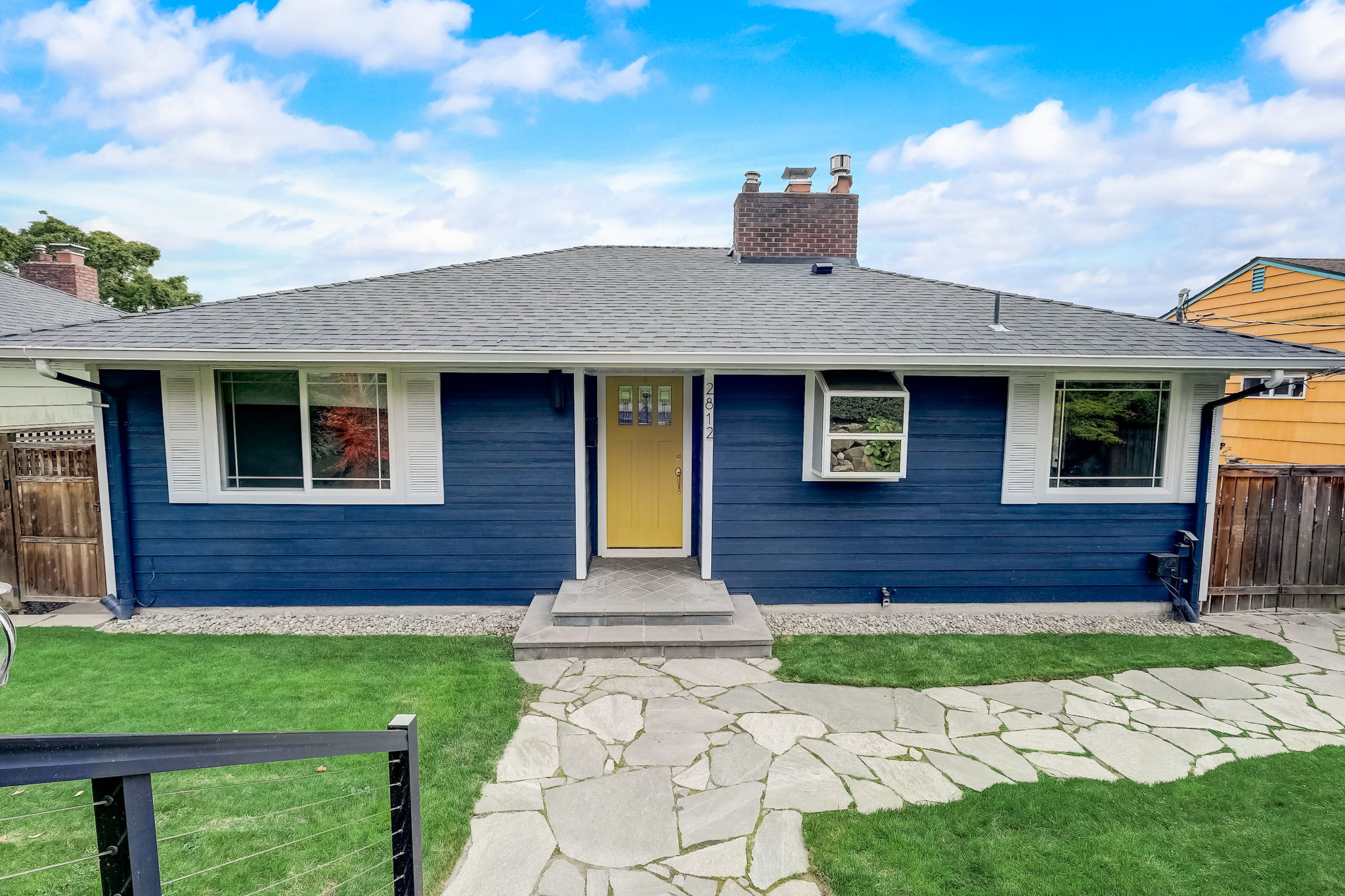 23rd Ave W-057