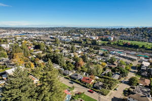  23rd Ave W-053
