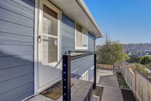  23rd Ave W-031