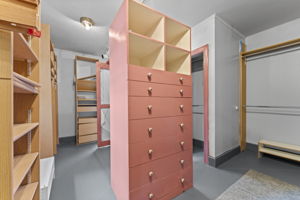Primary Suite - Walk-In Closet