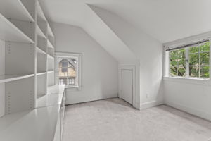 Bedroom 3 - Upper Level 2