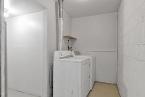  Photo 36