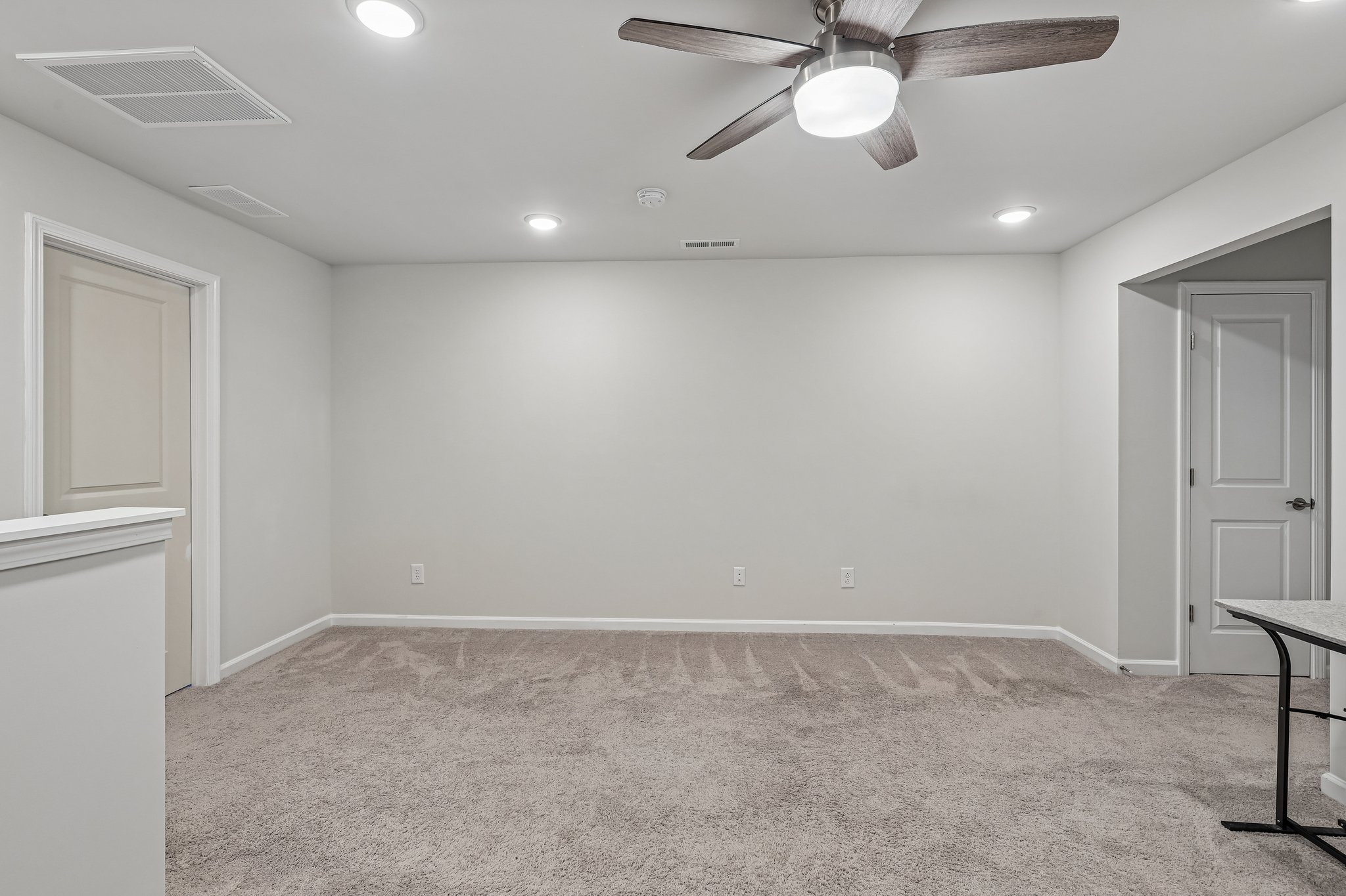 Campanella Dr-S0110-033.jpg