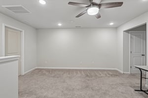 Campanella Dr-S0110-033.jpg