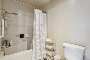 Ridgepoint Ct-S1807-023.jpg
