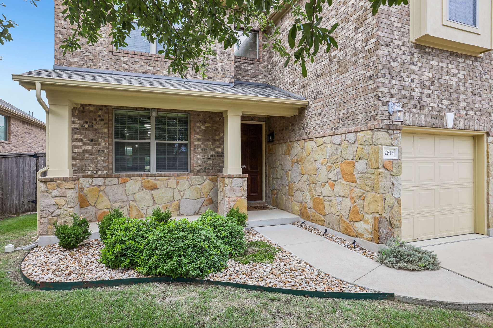 Granite Hill Cv-S0110-007.jpg