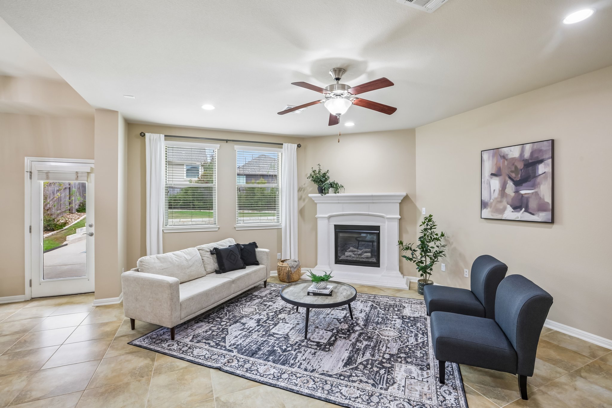 Granite Hill Cv-S0110-010.jpg