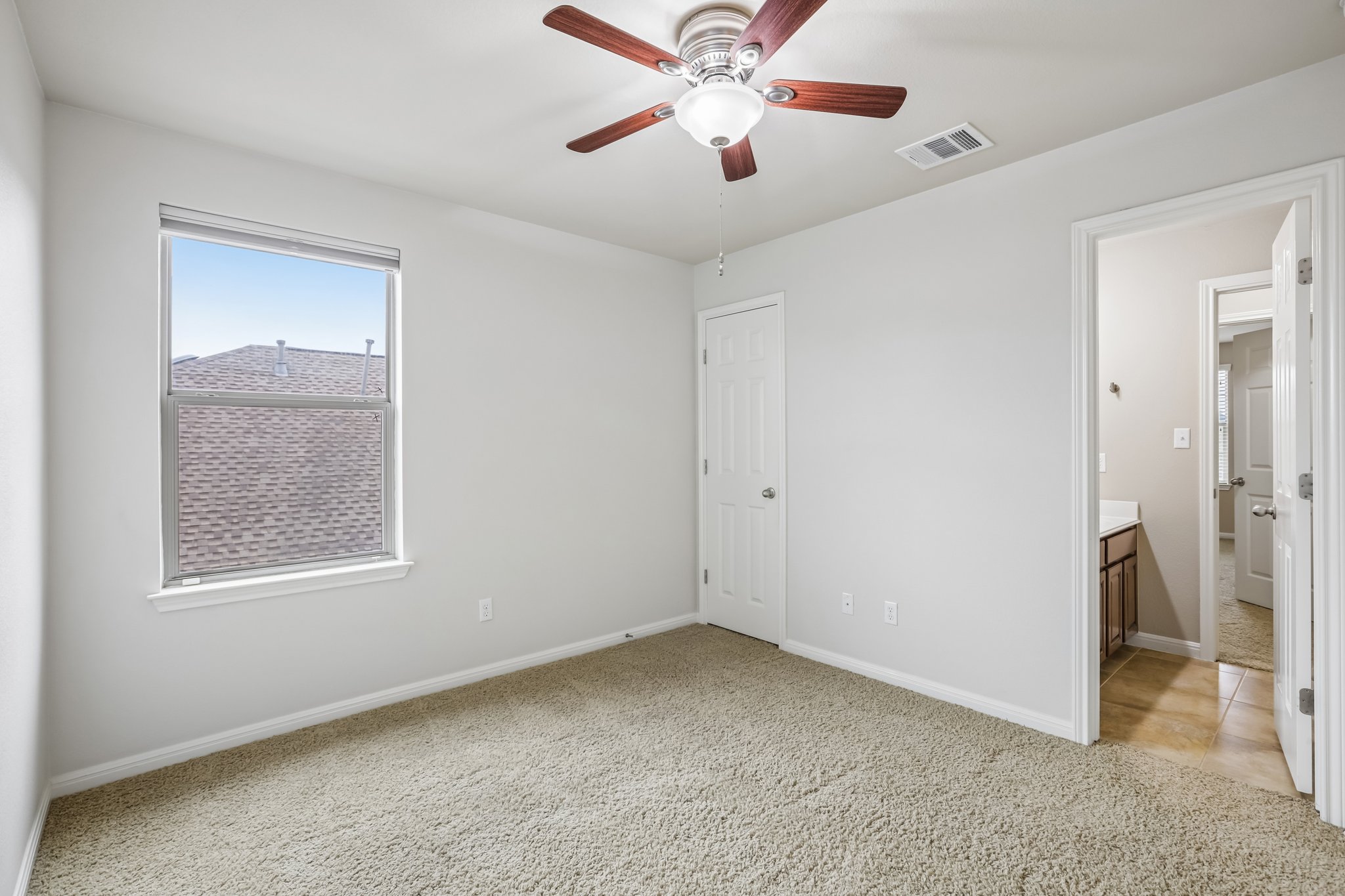 Granite Hill Cv-S0110-040.jpg