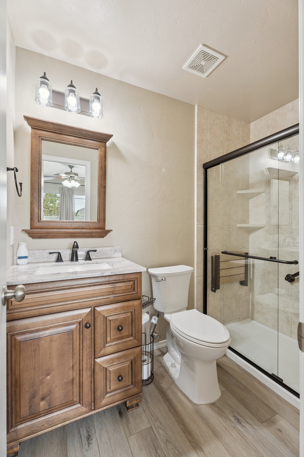 2813 NW 184th Terrace_025.jpg