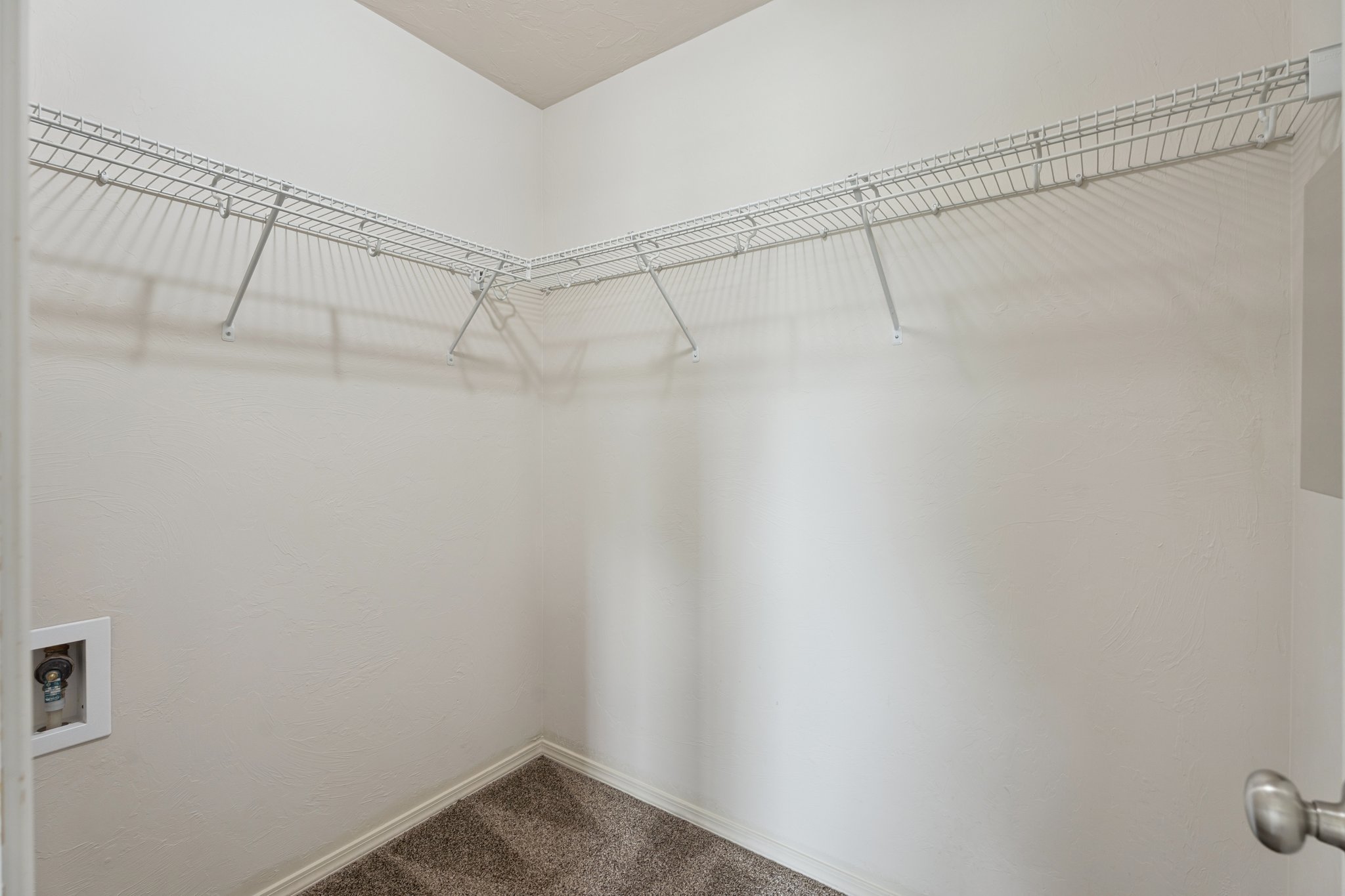 2813 NW 184th Terrace_026.jpg