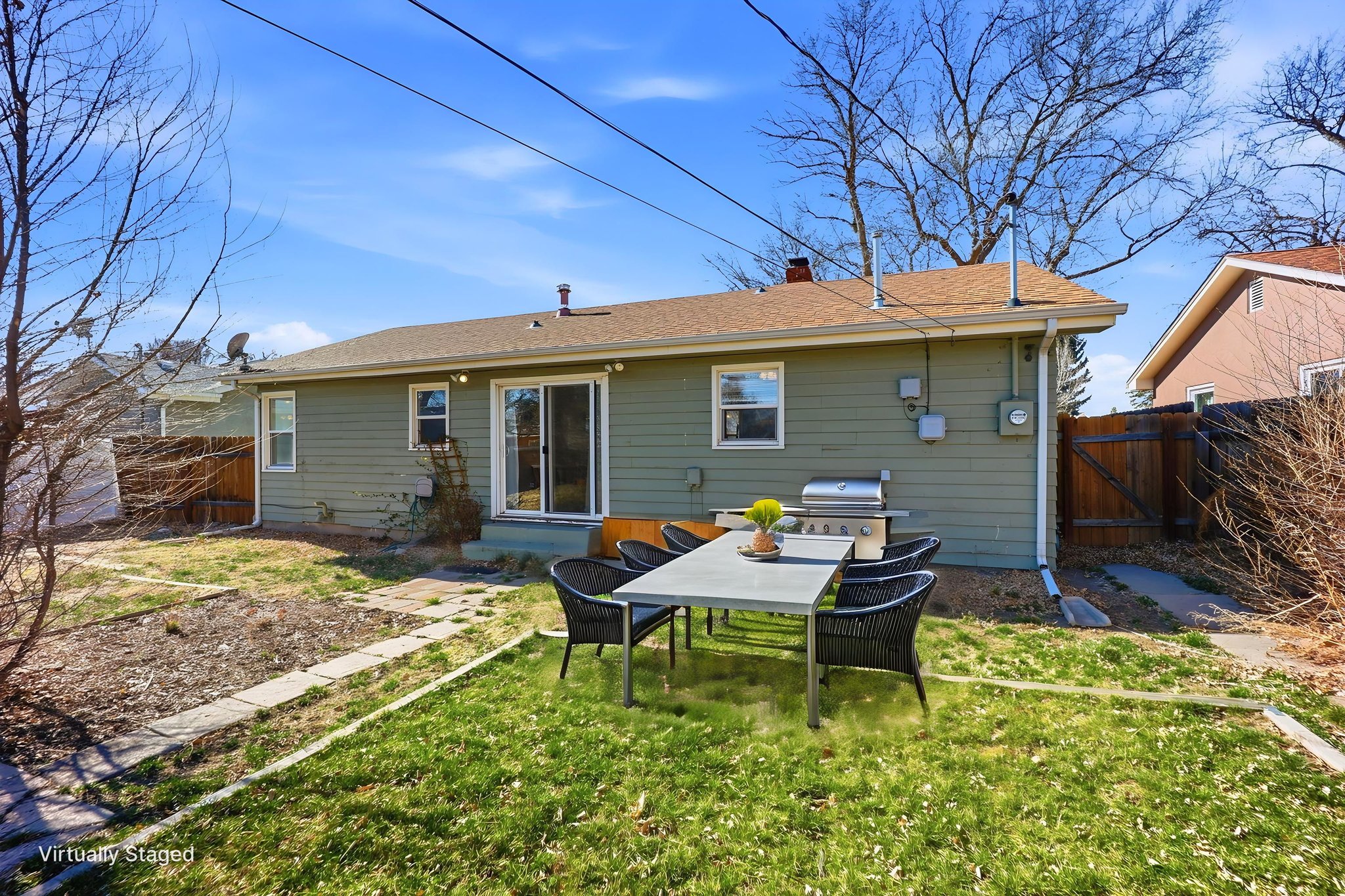 VIBE3477 virtually staged.jpeg