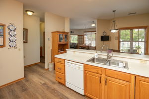 20-Kitchen