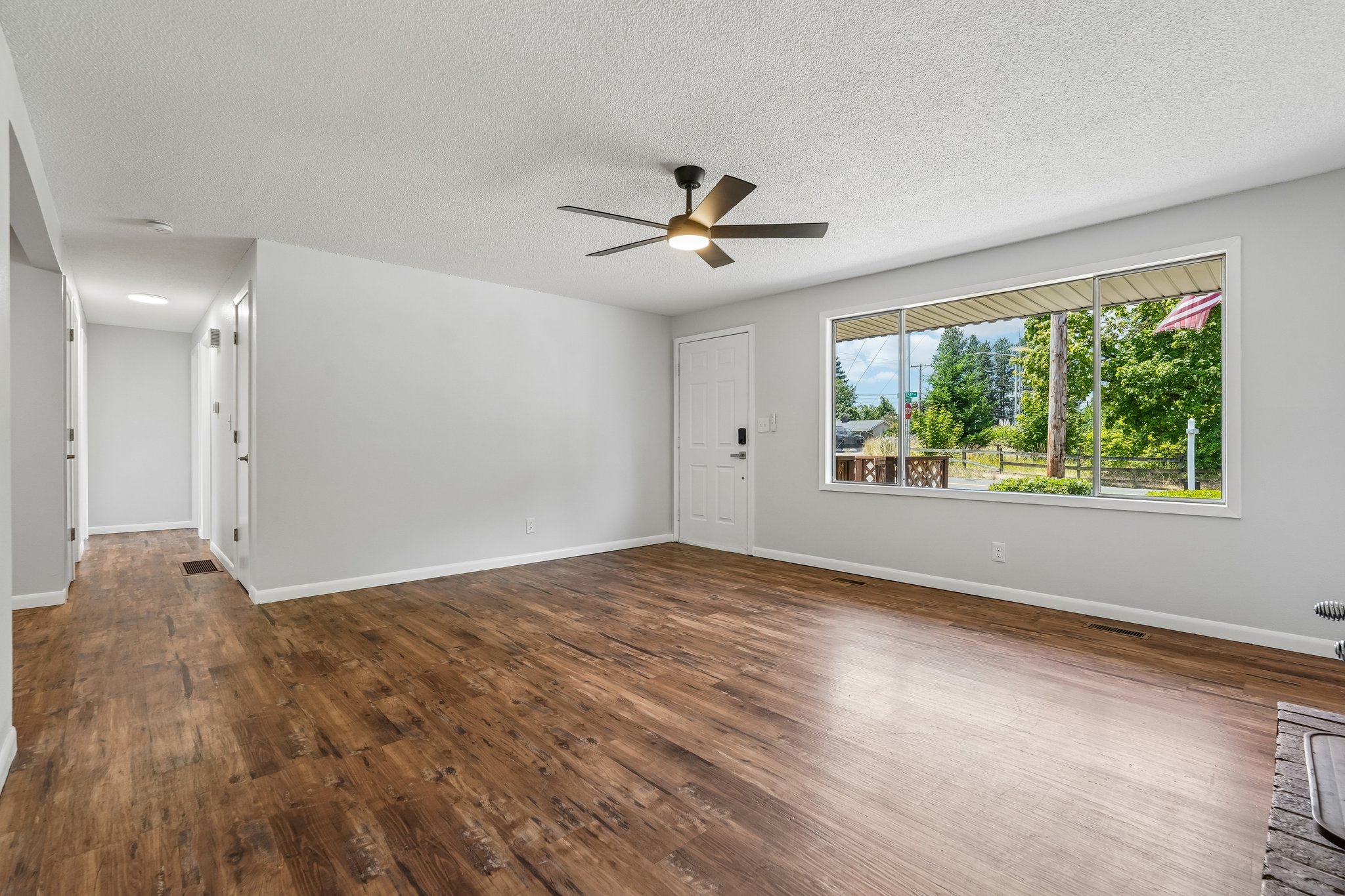 NE 124th Ave-S0707-008.jpg