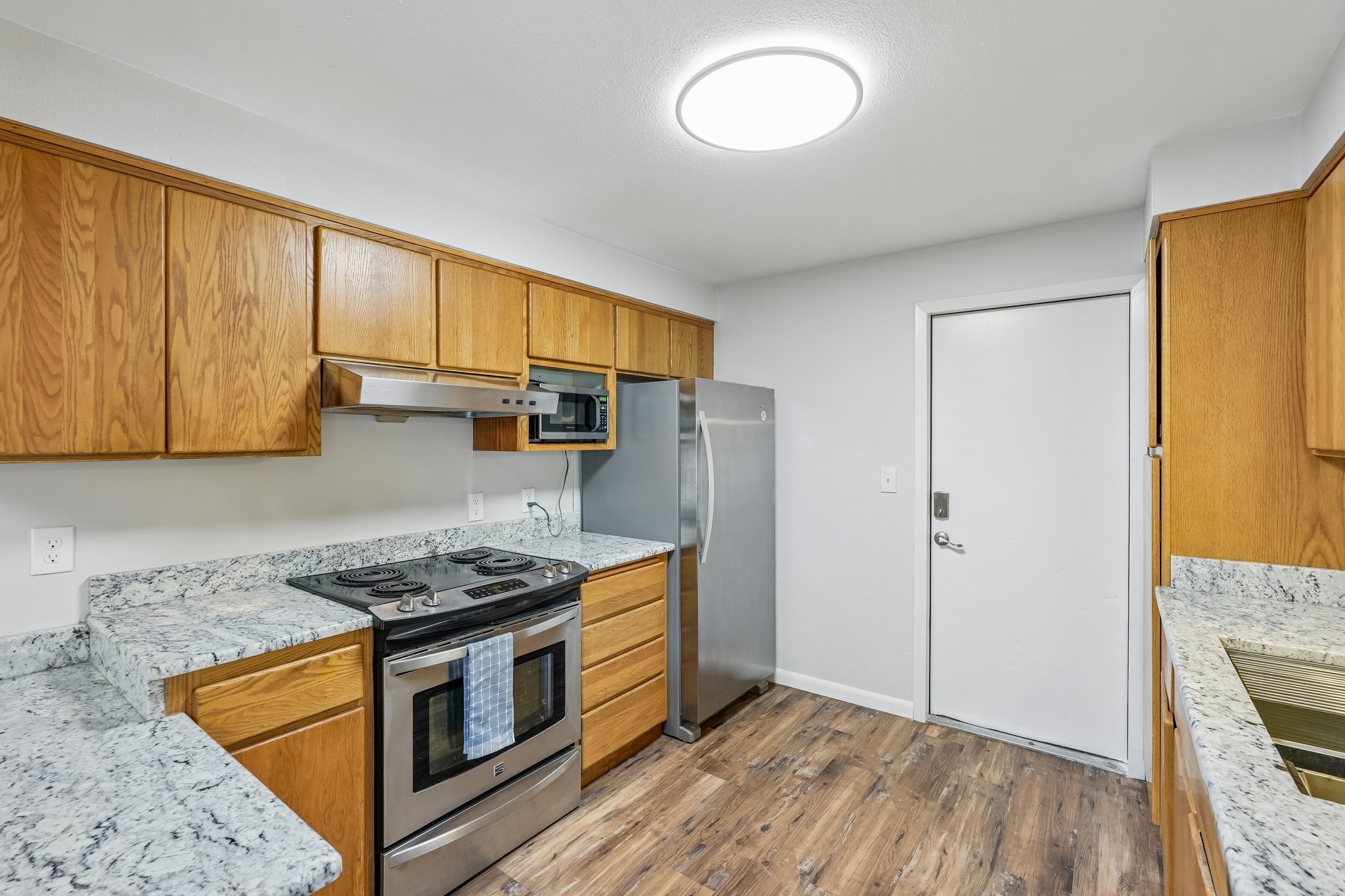 NE 124th Ave-S0707-014.jpg