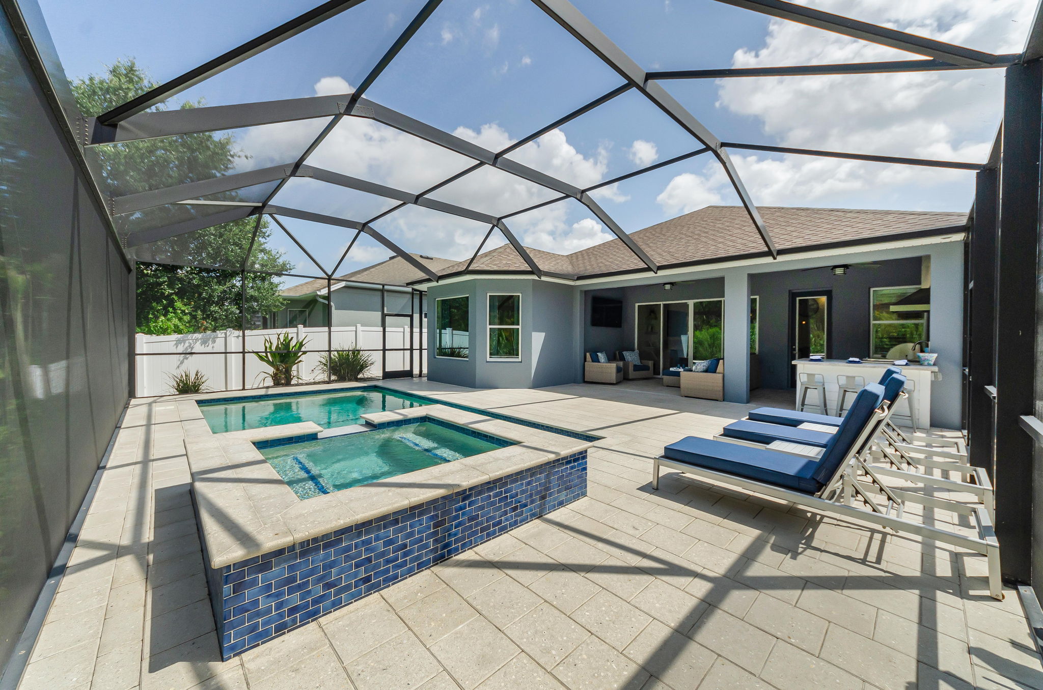 Pool10
