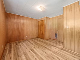  Photo 36