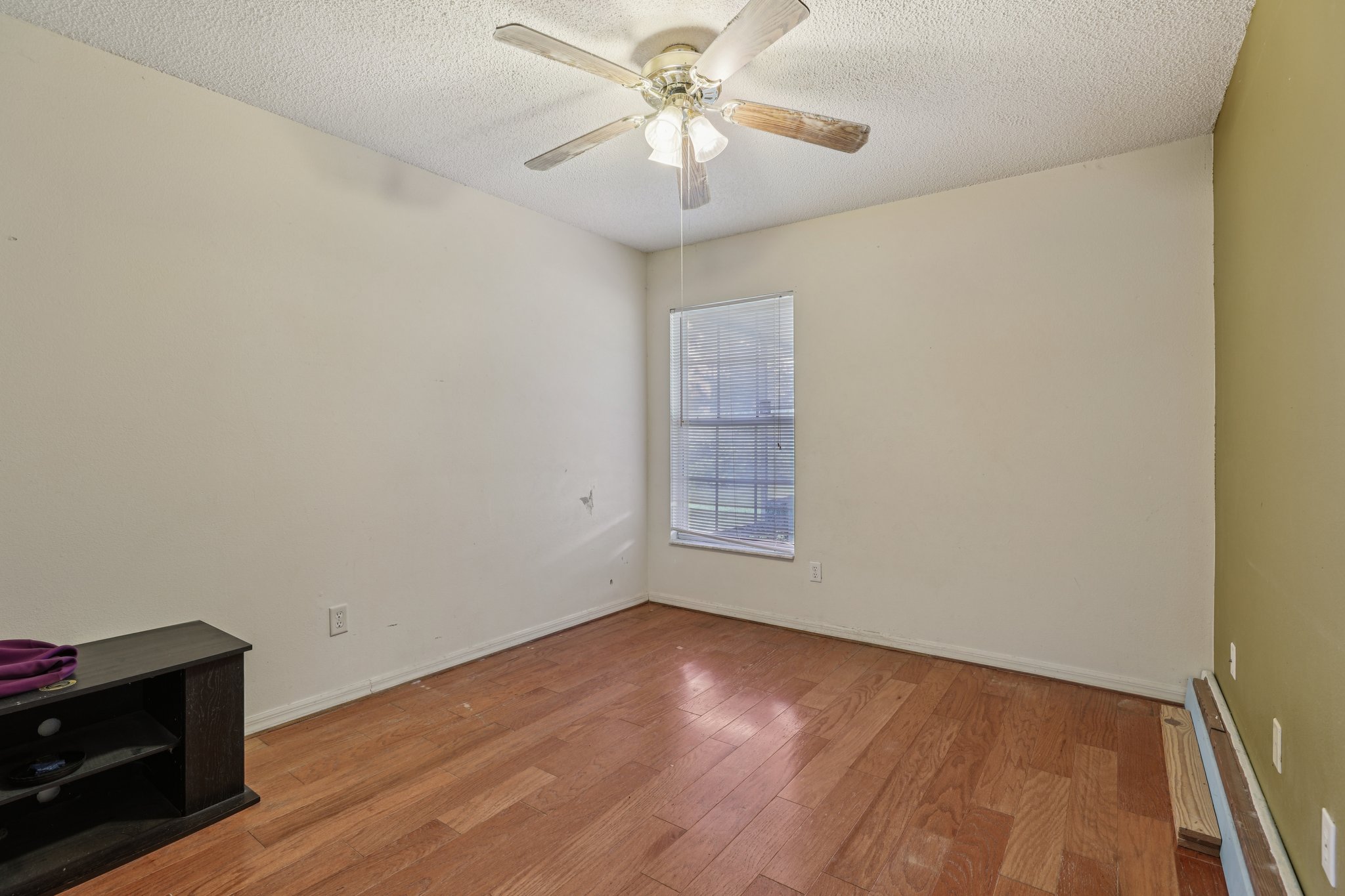 S Elston Dr-S0407-015.jpg