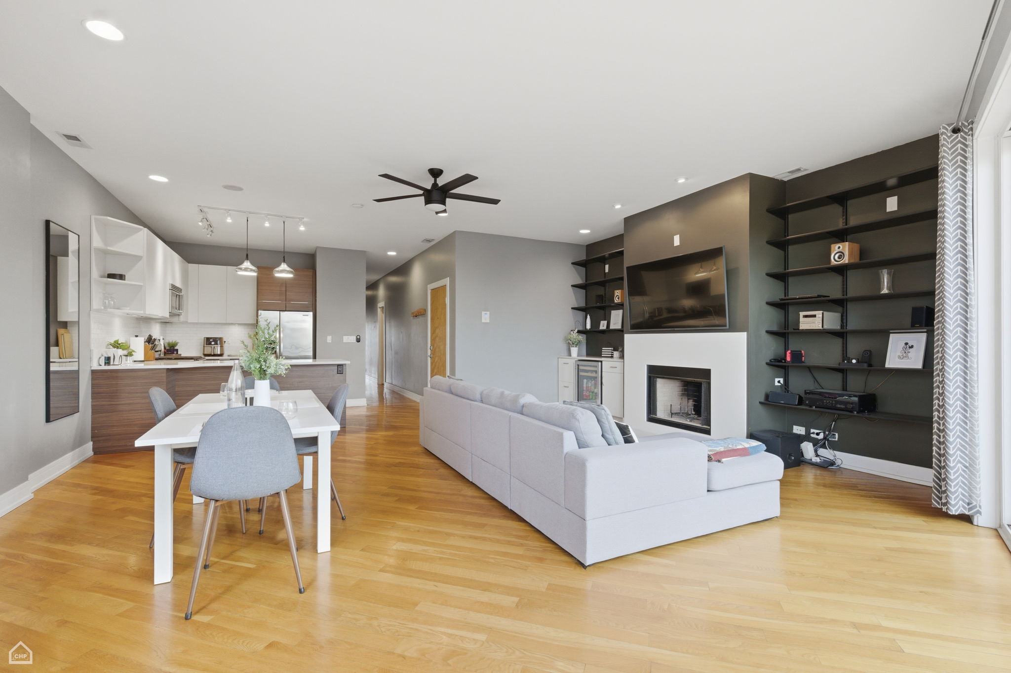 2818 W Chicago Ave 3 - Jeff Wojcik_004