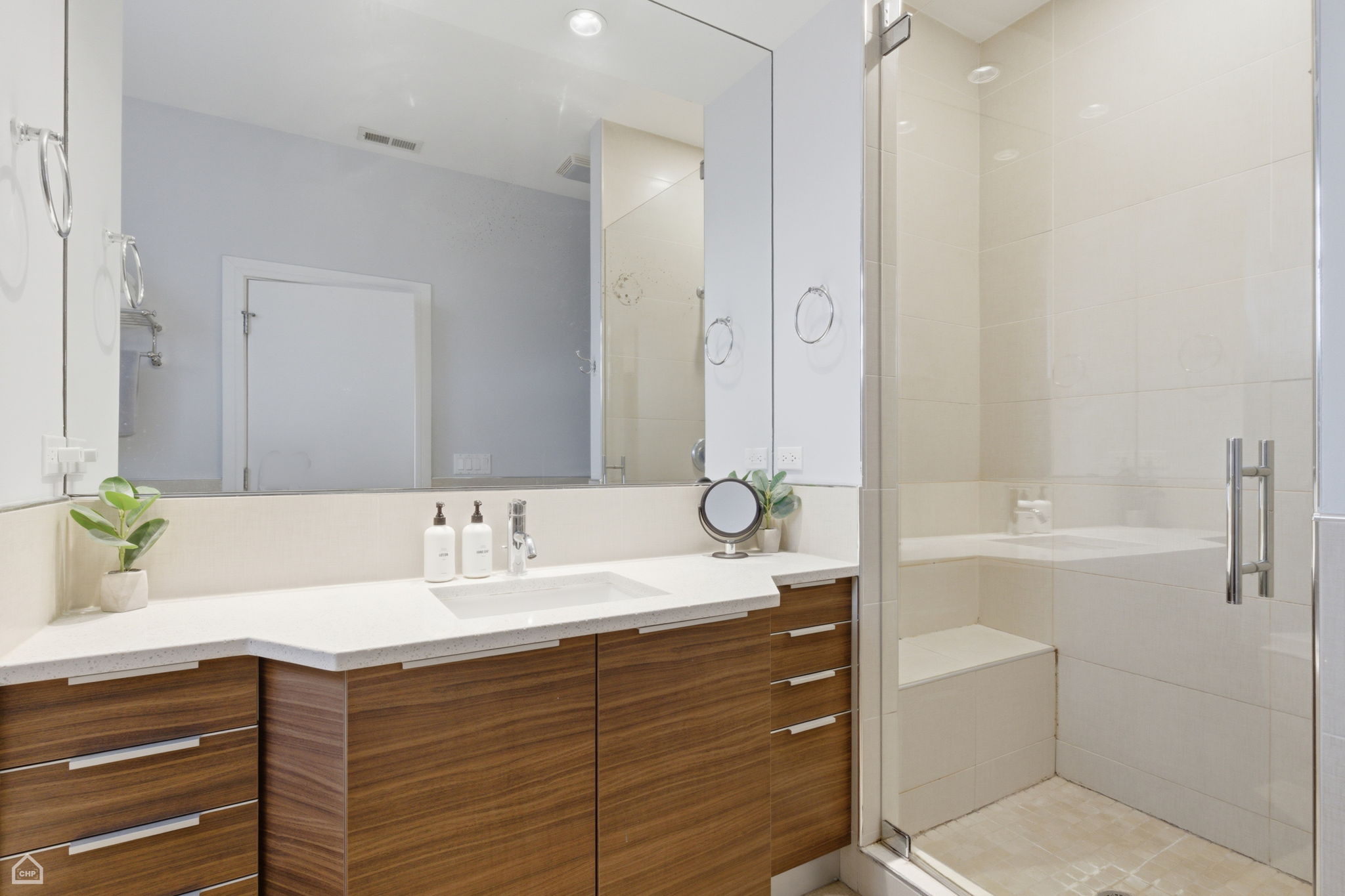 2818 W Chicago Ave 3 - Jeff Wojcik_019