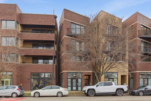 2818 W Chicago Ave 3 - Jeff Wojcik_001