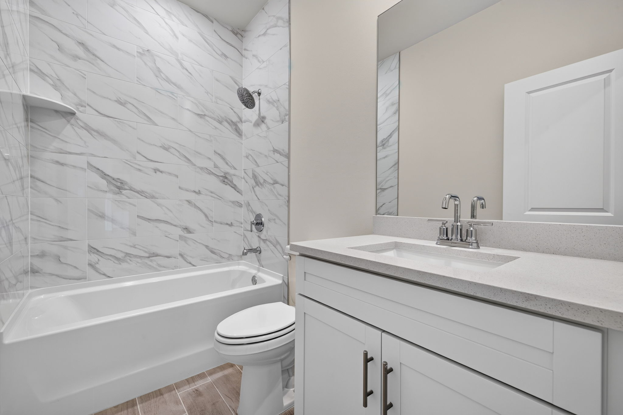 Guest Bathroom 2